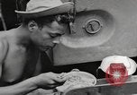 Standbild amerikanische Soldaten Pazifik, 1944, aus Sekunde 56 historischem Filmmaterial Videoclip 65675057671