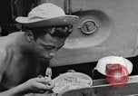 Standbild amerikanische Soldaten Pazifik, 1944, aus Sekunde 58 historischem Filmmaterial Videoclip 65675057671