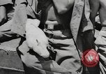 Standbild amerikanische Soldaten Manus Island Papua Neu Guinea, 1944, aus Sekunde 15 historischem Filmmaterial Videoclip 65675057672