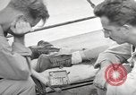 Standbild amerikanische Soldaten Manus Island Papua Neu Guinea, 1944, aus Sekunde 35 historischem Filmmaterial Videoclip 65675057672