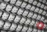 Standbild Puppen Long Island New York USA, 1940, aus Sekunde 29 historischem Filmmaterial Videoclip 65675057681