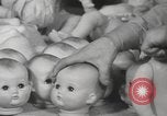 Standbild Puppen Long Island New York USA, 1940, aus Sekunde 30 historischem Filmmaterial Videoclip 65675057681