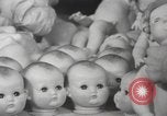 Standbild Puppen Long Island New York USA, 1940, aus Sekunde 31 historischem Filmmaterial Videoclip 65675057681