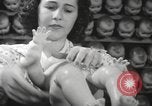 Standbild Puppen Long Island New York USA, 1940, aus Sekunde 46 historischem Filmmaterial Videoclip 65675057681