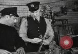 Image la réparation de jouets New York United States USA, 1940, de la seconde 24 séquences d'archives historiques vidéo 65675057682