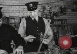 Image la réparation de jouets New York United States USA, 1940, de la seconde 26 séquences d'archives historiques vidéo 65675057682