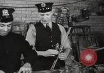 Image la réparation de jouets New York United States USA, 1940, de la seconde 27 séquences d'archives historiques vidéo 65675057682
