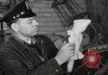 Image la réparation de jouets New York United States USA, 1940, de la seconde 33 séquences d'archives historiques vidéo 65675057682