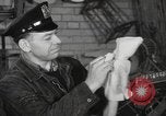 Image la réparation de jouets New York United States USA, 1940, de la seconde 36 séquences d'archives historiques vidéo 65675057682