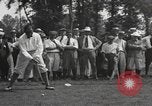 Standbild amerikanischen Golfer Walter Hagen Fertig zum Abschlag Europa, 1920, aus Sekunde 23 historischem Filmmaterial Videoclip 65675057700