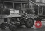 Image tracteurs Fordson Detroit Michigan USA, 1920, de la seconde 22 séquences d'archives historiques vidéo 65675057702