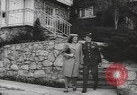 Standbild Soldaten aus der Armee entlassen zu werden Utah United States USA, 1945, aus Sekunde 43 historischem Filmmaterial Videoclip 65675057704
