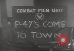 Standbild P-47 Thunderbolt Flugzeuge Vereinigtes Königreich, 1944, aus Sekunde 37 historischem Filmmaterial Videoclip 65675057707