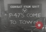 Standbild P-47 Thunderbolt Flugzeuge Vereinigtes Königreich, 1944, aus Sekunde 44 historischem Filmmaterial Videoclip 65675057707