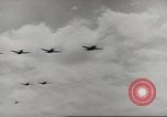 Standbild P-47 Thunderbolt Flugzeuge Vereinigtes Königreich, 1944, aus Sekunde 50 historischem Filmmaterial Videoclip 65675057707
