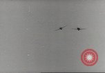 Standbild P-47 Thunderbolt Flugzeuge Vereinigtes Königreich, 1944, aus Sekunde 60 historischem Filmmaterial Videoclip 65675057707