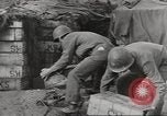 Standbild amerikanische Soldaten Italien, 1944, aus Sekunde 38 historischem Filmmaterial Videoclip 65675057708