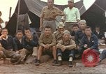 Immagine di Coreani prigionieri Iwo Jima, 1945, secondo 8 filmato di repertorio 65675057727