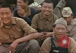 Immagine di Coreani prigionieri Iwo Jima, 1945, secondo 15 filmato di repertorio 65675057727