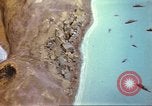 Standbild United States Marines Schlacht auf Iwo Jima Iwo Jima, 1945, aus Sekunde 9 historischem Filmmaterial Videoclip 65675057732