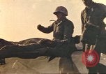 Standbild United States Marines Schlacht auf Iwo Jima Iwo Jima, 1945, aus Sekunde 60 historischem Filmmaterial Videoclip 65675057732
