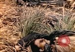 Standbild Vereinigten Staaten Marines Iwo Jima, 1945, aus Sekunde 36 historischem Filmmaterial Videoclip 65675057734