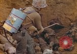 Standbild Vereinigten Staaten Marines Iwo Jima, 1945, aus Sekunde 62 historischem Filmmaterial Videoclip 65675057735