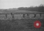 Standbild Rabbit Hunting Shelby Ohio USA, 1937, aus Sekunde 28 historischem Filmmaterial Videoclip 65675057738