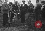 Standbild Rabbit Hunting Shelby Ohio USA, 1937, aus Sekunde 57 historischem Filmmaterial Videoclip 65675057738