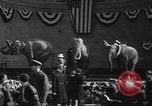 Standbild Circus im Central Park New York City USA, 1937, aus Sekunde 14 historischem Filmmaterial Videoclip 65675057739