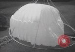 Image peloton parachute New Jersey United States USA, 1940, de la seconde 34 séquences d'archives historiques vidéo 65675057747