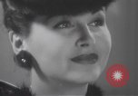 Image les mannequins montrent des chapeaux de fourrure New York City USA, 1940, de la seconde 49 séquences d'archives historiques vidéo 65675057748