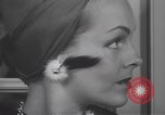Image les mannequins montrent des chapeaux de fourrure New York City USA, 1940, de la seconde 58 séquences d'archives historiques vidéo 65675057748