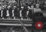 Image Croix-Rouge parade Moncton Canada, 1940, de la seconde 19 séquences d'archives historiques vidéo 65675057750