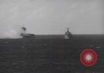 Standbild USS Lexington Pazifik, 1942, aus Sekunde 13 historischem Filmmaterial Videoclip 65675057754