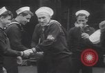 Standbild USS Lexington Pazifik, 1942, aus Sekunde 47 historischem Filmmaterial Videoclip 65675057754