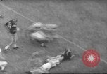 Standbild Football Game Knoxville Tennessee USA, 1960, aus Sekunde 25 historischem Filmmaterial Videoclip 65675057779