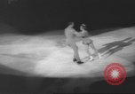 Standbild Eiskunstlauf Kanada, 1960, aus Sekunde 41 historischem Filmmaterial Videoclip 65675057781
