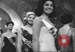 Standbild Miss-World-Wahlen London England Vereinigtes Königreich, 1960, aus Sekunde 11 historischem Filmmaterial Videoclip 65675057782