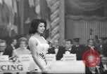 Standbild Miss-World-Wahlen London England Vereinigtes Königreich, 1960, aus Sekunde 23 historischem Filmmaterial Videoclip 65675057782