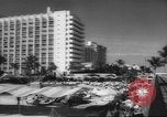Image Gregory Peck Bal Harbour Florida USA, 1962, de la seconde 8 séquences d'archives historiques vidéo 65675057792