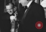 Image Gregory Peck Bal Harbour Florida USA, 1962, de la seconde 36 séquences d'archives historiques vidéo 65675057792
