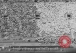 Standbild UCLA versus Air Force football Los Angeles California USA, 1962, aus Sekunde 9 historischem Filmmaterial Videoclip 65675057793
