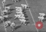 Standbild UCLA versus Air Force football Los Angeles California USA, 1962, aus Sekunde 12 historischem Filmmaterial Videoclip 65675057793