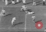 Standbild UCLA versus Air Force football Los Angeles California USA, 1962, aus Sekunde 17 historischem Filmmaterial Videoclip 65675057793