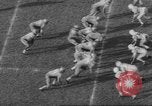 Standbild UCLA versus Air Force football Los Angeles California USA, 1962, aus Sekunde 35 historischem Filmmaterial Videoclip 65675057793