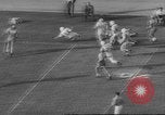 Standbild UCLA versus Air Force football Los Angeles California USA, 1962, aus Sekunde 46 historischem Filmmaterial Videoclip 65675057793