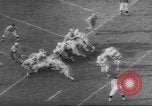 Standbild UCLA versus Air Force football Los Angeles California USA, 1962, aus Sekunde 51 historischem Filmmaterial Videoclip 65675057793