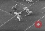Standbild UCLA versus Air Force football Los Angeles California USA, 1962, aus Sekunde 53 historischem Filmmaterial Videoclip 65675057793