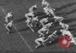 Standbild UCLA versus Air Force football Los Angeles California USA, 1962, aus Sekunde 58 historischem Filmmaterial Videoclip 65675057793